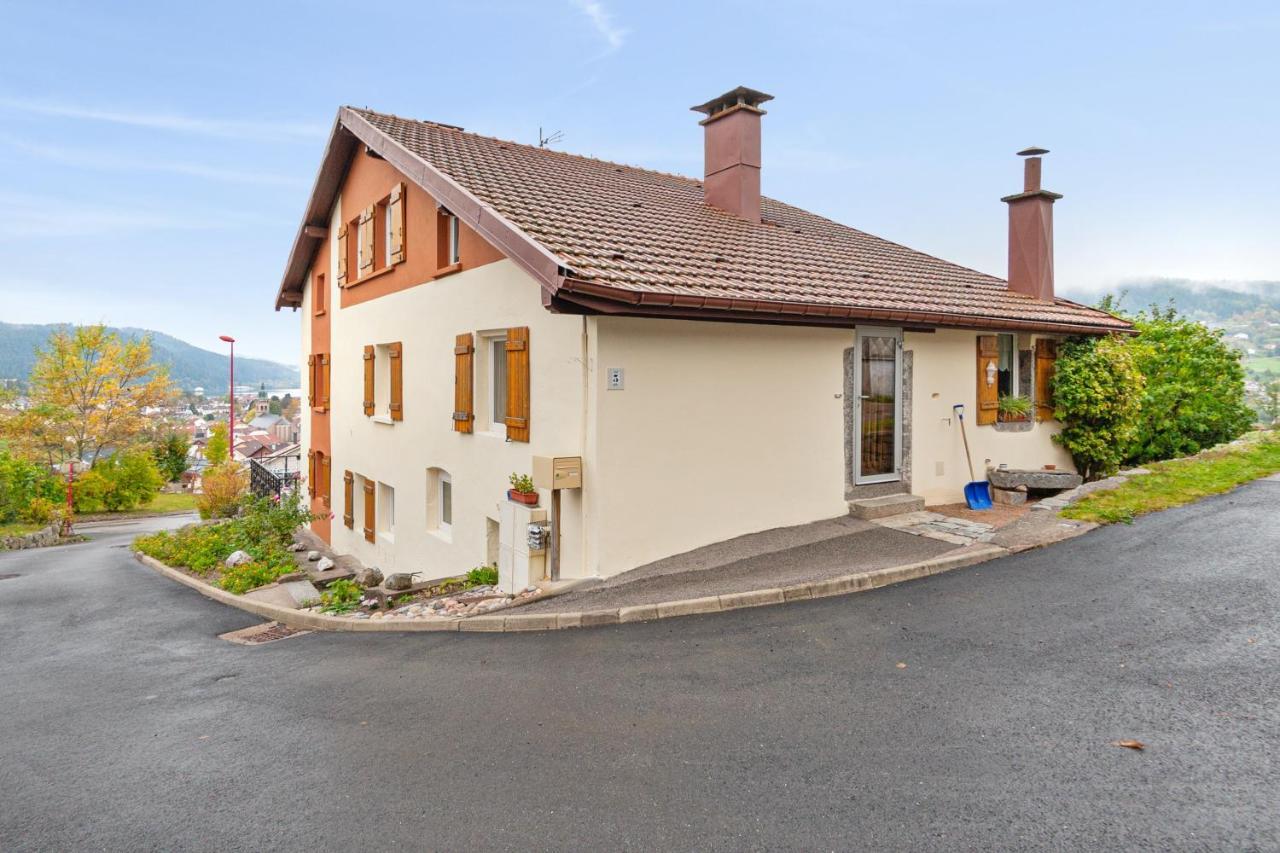 Studio avec vue sur le lac jardin amenage et wifi a Gerardmer a 1 km des pistes Extérieur photo